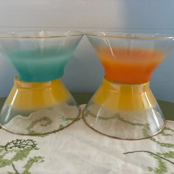 Vintage Midcentury Blendo Bowls Gold Rimmed Frosted Glass Set Of 4 - Picture 2 of 5